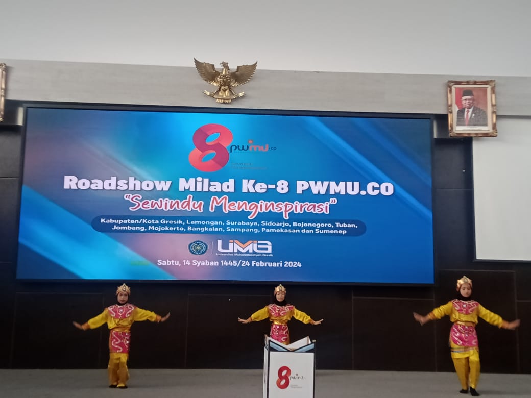 Tari Candik Ayu SD Almadany Buka Roadshow PWMU CO Di Gresik PWMU CO