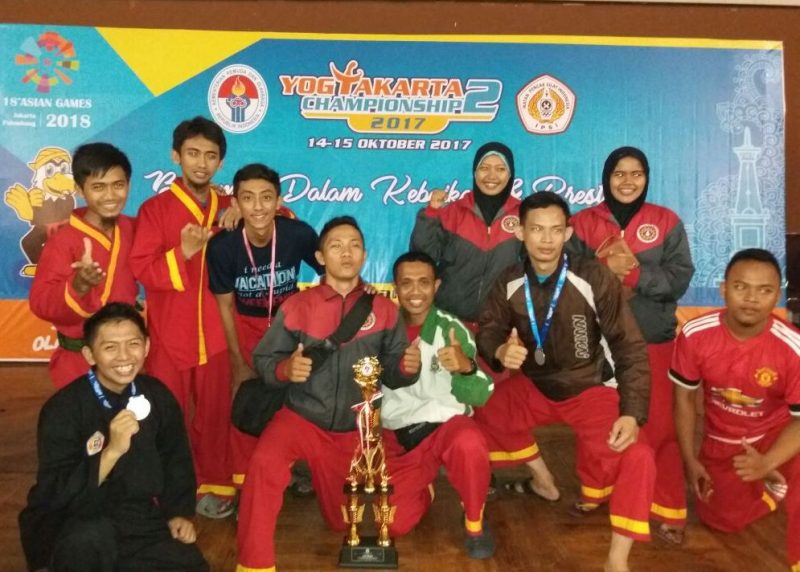 Tapak Suci Umsida Raih Juara Umum Ketiga Kejuaraan Silat Yogyakarta