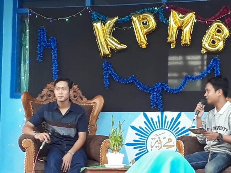 Kapten Persela Ini Menularkan Semangatnya ke Pemuda Bulubrangsi | Pwmu