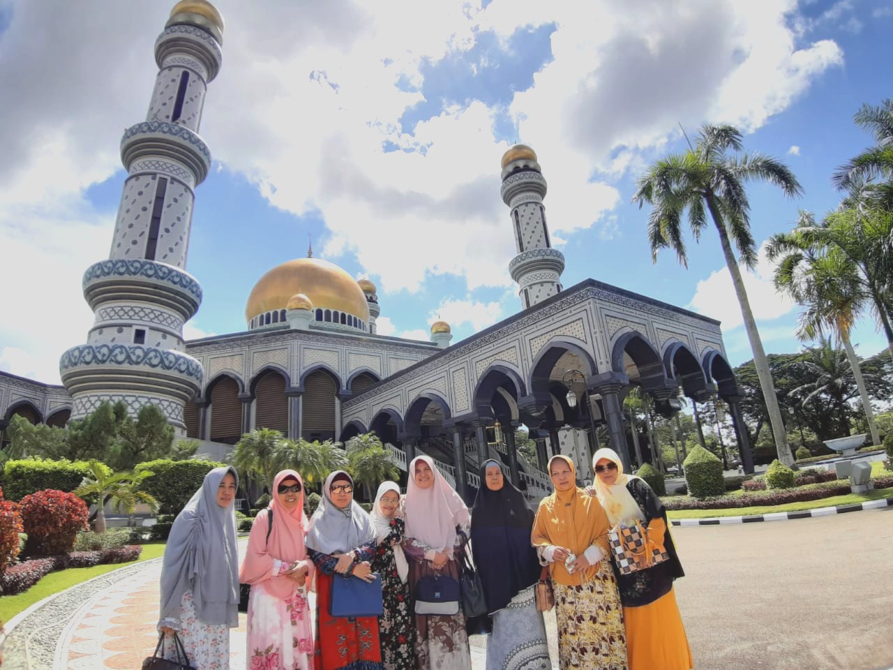 Kampong Air, Menolak Lupa Sejarah ala Bangsa Brunei ...