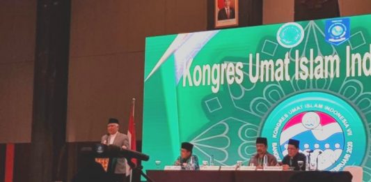 Trauma satukan parpol Islam, Din Syamsuddin mengusulkan pembentukan partai Islam tunggal yang baru. Usulan itu mengemuka dalam KUII (Kongres Umat Islam Indonesia) VII di Pangkalpinang, Bangka Belitung, Kamis (27/2/2020).