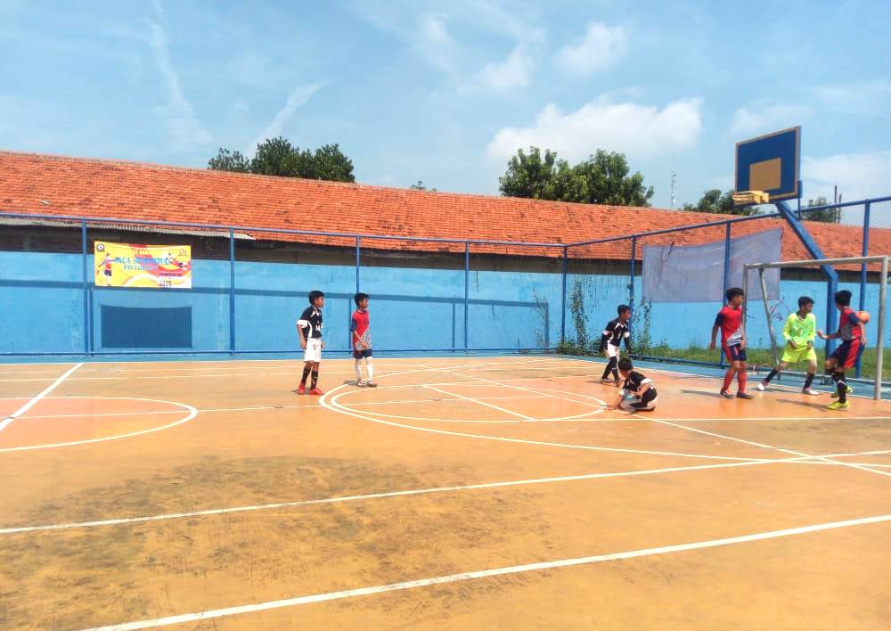 SMP Miosi gelar Turnamen Futsal Dikdasmen Cup 2020, Sabtu-Ahad (15-16/2/20). Lomba tersebut diikuti sekolah dasar negeri/swasta se-Sidoarjo.