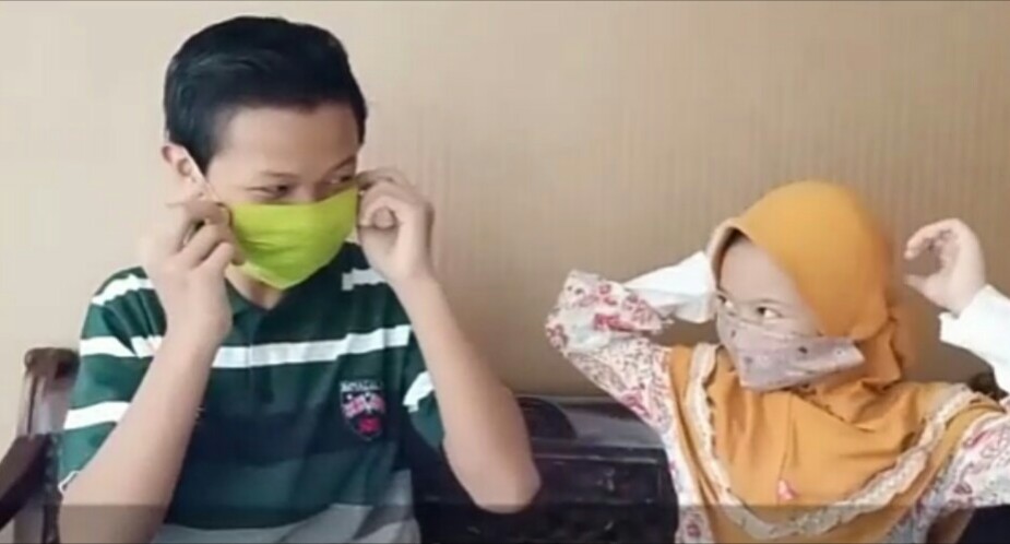 Kampanye hidup sehat dilakukan siswa SD Muhammadiyah Manyar (SDMM) melalui video blog (vlog). Ini termasuk tugas proyek Tematik muatan pelajaran IPA.
