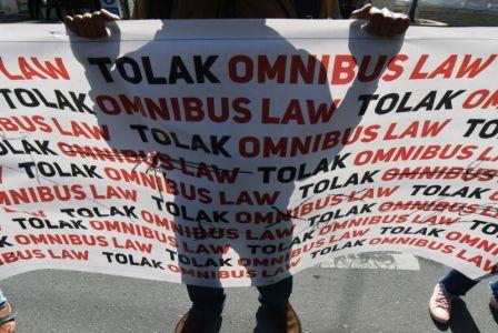 Omnibus Law demonstrasi.