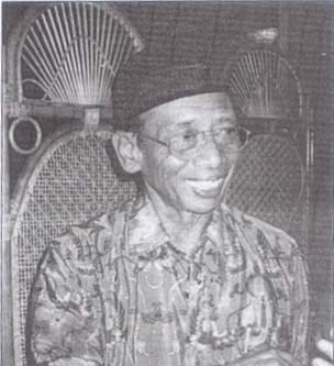 Mengenal KH Asjmuni Abdurrahman, ahli fikih dan hukum Islam dari Muhammadiyah yang pernah menjadi Ketua MUI Yogyakarta.