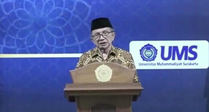 Muhammadiyah tetap berikan berkontribusi dan beri solusi permasalahan bangsa. Hal itu diungkapkan oleh Ketua Pimpinan Pusat (PP) Muhammadiyah Drs H A Dahlan Rais MHum.