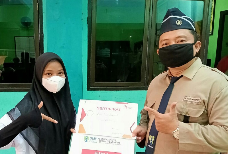 SMPM 7 Surabaya menggelar lomba secara online dalam menyemarakan Tahun Baru Islam dan HUT ke-76 Republik Indonesia, mulai 6-11 Agustus 2021.