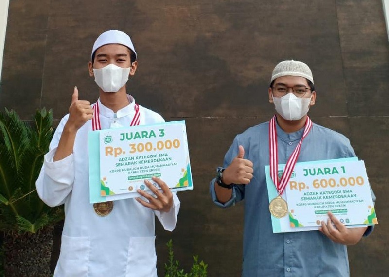 Siswa Smamio meraih juara I lomba Adzan tingkat SMA se-Kabupaten Gresik yang diselenggarakan Korps Mubaligh Muda Muhammadiyah Kabupaten Gresik, Ahad (12/9/21).