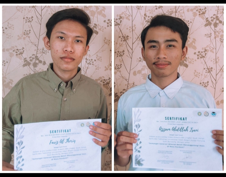 Kisah dua siswa Smamita, Fariz Al Thoriq dan Azzam Abdillah Tsani juara favorit lomba videografi (Niar Wulandari/PWMU.CO)
