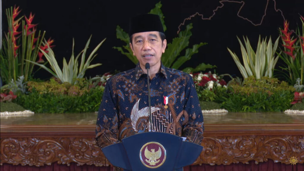 Presiden Jokowi: Muhammadiyah Tiada Henti Menebar Nilai Utama | PWMU.CO ...