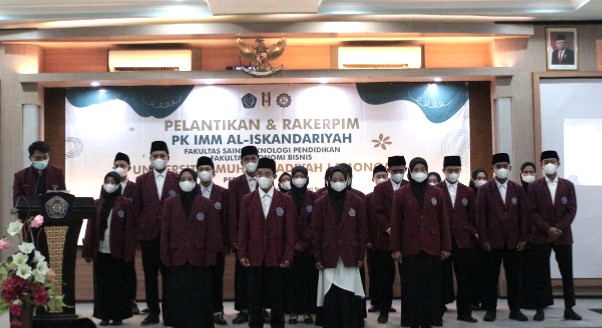Pengembangan literasi jadi fokus PK IMM Al Iskandariyah Universitas Muhammadiyah Lamongan (Umla) yang dilantik pada Senin (7/2/2022).