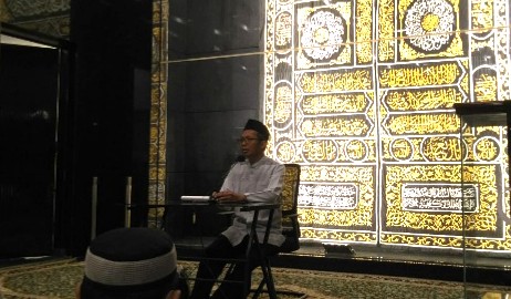 Waspada efek negatif Handphone dan televisi. Hal itu diungkapkan oleh Ketua Pimpinan Cabang Muhammadiyah (PCM) Sumbergempol Tulungagung Ustadz Nur Muklis Zakaria.