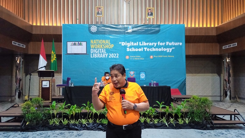 Inilah Cara Besarkan Sekolah Melalui Perpustakaan, Liputan Anang Pujimanto kontributor PWMU.CO
