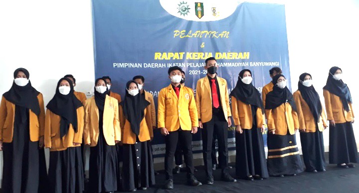 Perkaderan Muhammadiyah Harus Cepat, laporan Pelantikan dan Rakerda PD IPM Banyuwangi oleh kontributor Banyuwangi Roudhotul Jannah.