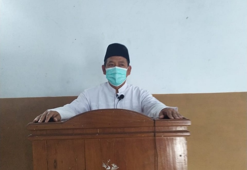 Tidak boleh pesimis, kita punya Allah disampaikan Fathur Rohim Suhadi saat kutbah Jumat di SMK Muhlibat (Muhammadiyah 5 Babat)  aula kampus 2 lantai 3 Jalan Rumah Sakit 17 Babat, Jumat (18/2/22).