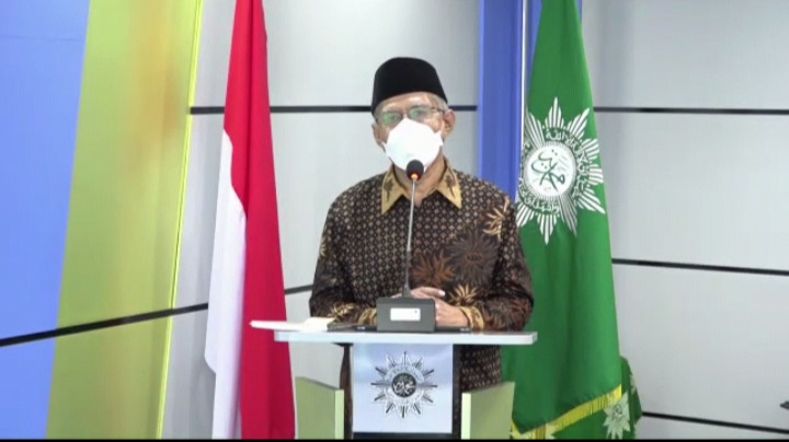 Ketua Umum PP Muhammadiyah Prof Dr Haedar Nashir MSi. Mengembangkan Religiusitas yang Mencerahkan di Era Disrupsi menjadi tema Pengajian Ramadhan PP Muhammadiyah (Nely Izzatul/PWMU.CO)