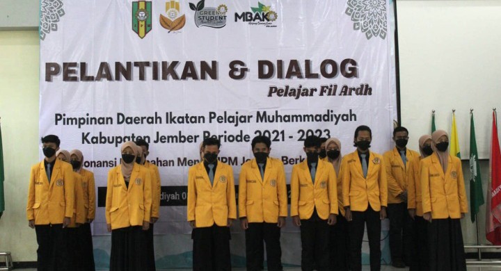 IPM Jember Peduli Lingkungan dengan Green Student, liputan Wulidatul Aminah kontributor PWMU.CO Kabupaten Jember.