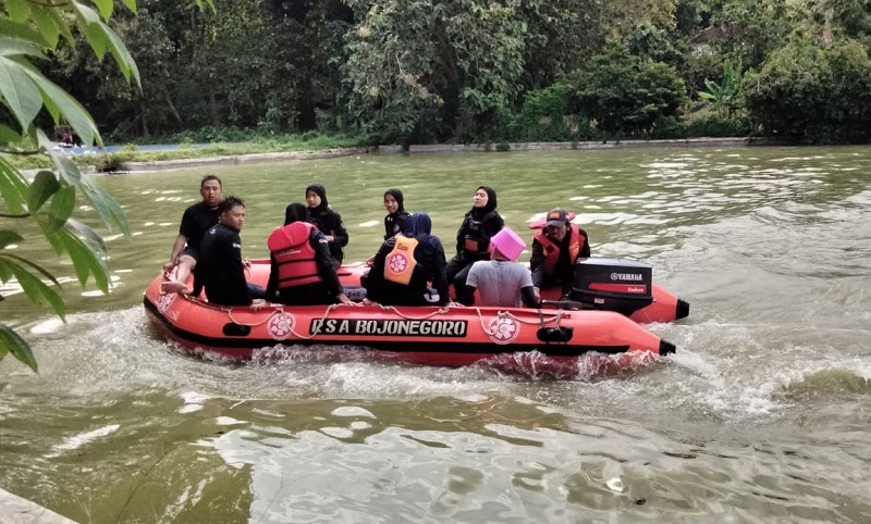 Maharesigana Stikes Muhammadiyah Bojonegoro Ikuti Pelatihan Water Rescue, liputan Dewi Wulan Sari kontributor PWMU.CO