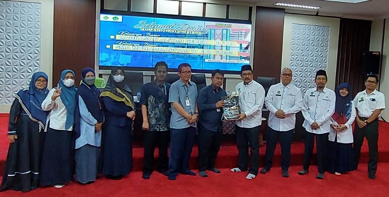 Bangun Program Makhad, Spemdalas Studi Banding ke MAN 2 Malang, liputan Ichwan Arif kontributor PWMU.CO Gresik