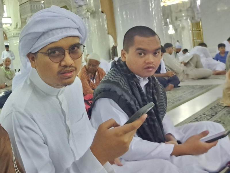 Shalat Jumat di Mekkah