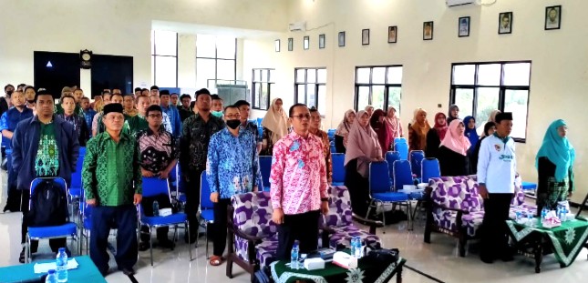 Ketua PDM Jember: Muhammadiyah dan Aisyiyah Harus Miliki Visi Pendidikan yang Sama, liputan kontributor PWMU.CO Kabupaten Jember Wulidatul Aminah.