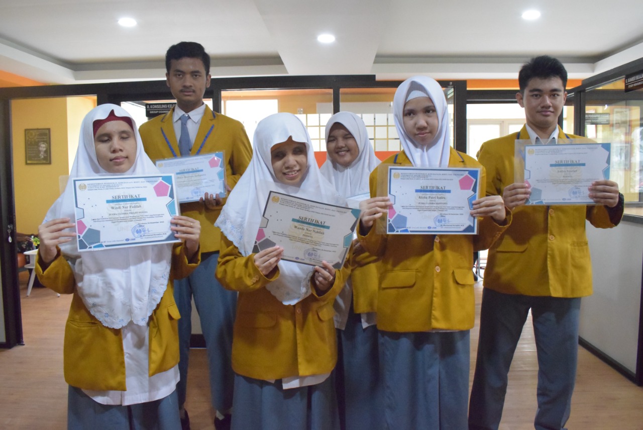 Siswa Disabilitas Smamsatu Borong Juara Di Lomba Ini | PWMU.CO | Portal ...