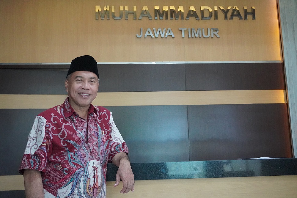 Dua lembaga struktur Pimpinan Wilayah Muhammadiyah (PWM) Jatim yang baru; Liputan Kontributor PWMU.CO Darul Setiawan.