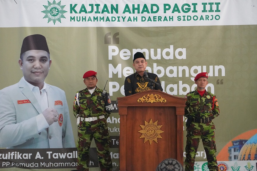 Dari jalur ini Dzul Fikar Ahmad Tawalla masuk Muhammadiyah; Liputan Mahyuddin, kontributor PWMU.CO dari Kabupaten Sidoarjo.