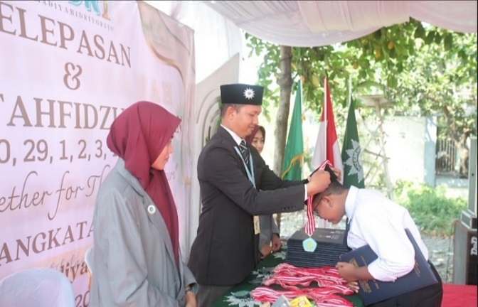 Sd Mudri Gelar Pelepasan Dan Wisuda Tahfidhul Quran Angkatan Pertama Pwmuco Portal Berkemajuan 9211