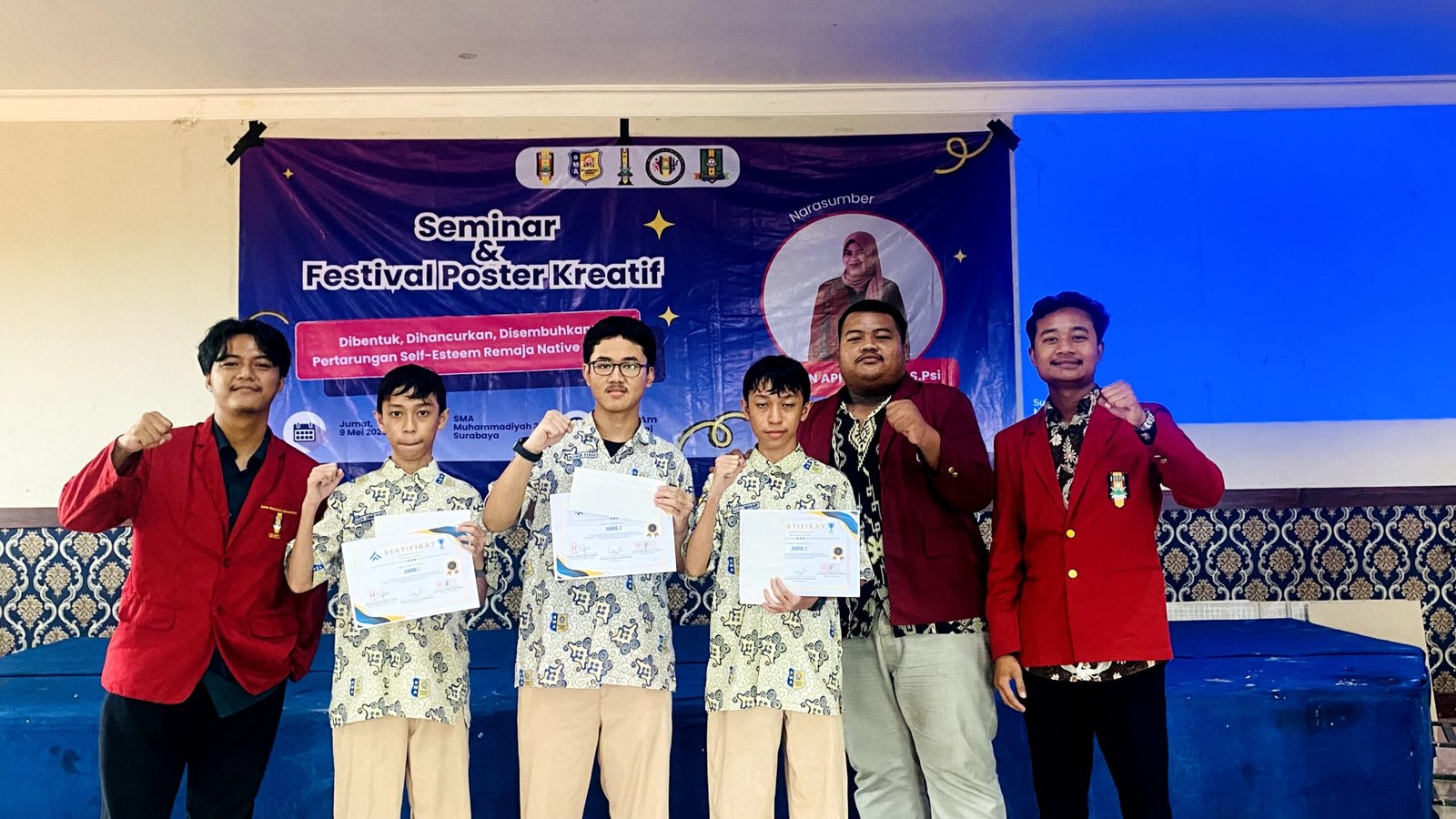 Festival Poster Kreatif: Siswa Kembar Smamga Surabaya Sabet Juara