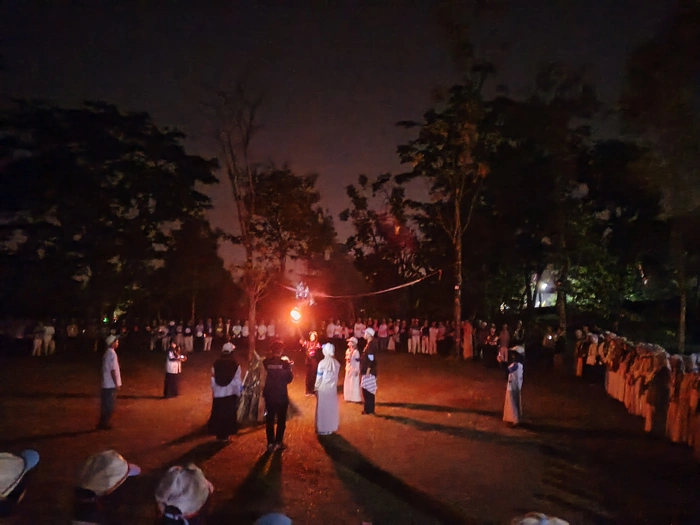 Malam LDKS Smamita Berlangsung Syahdu Ditemani Kehangatan Api Unggun