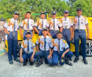 Tim Gerak Jalan Putra SMP Muhammadiyah 22 Mantup Tampil Gagah di Peringatan HUT ke-80 RI