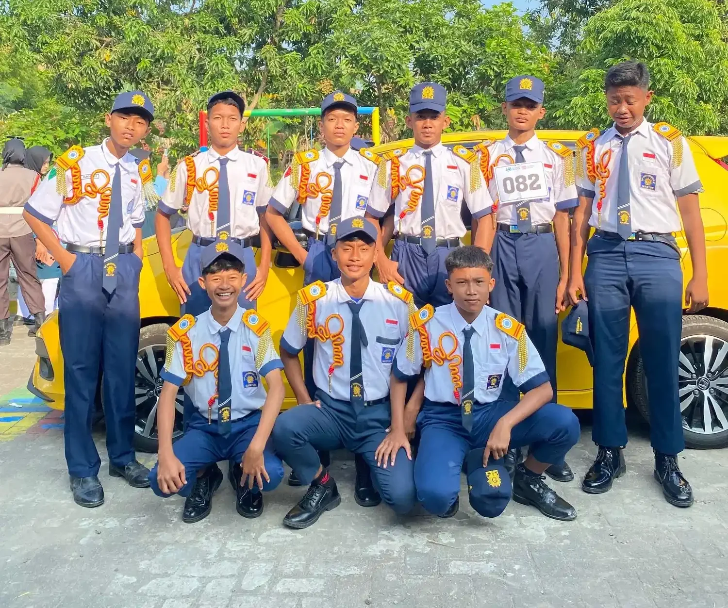 Tim Gerak Jalan Putra SMP Muhammadiyah 22 Mantup Tampil Gagah di Peringatan HUT ke-80 RI