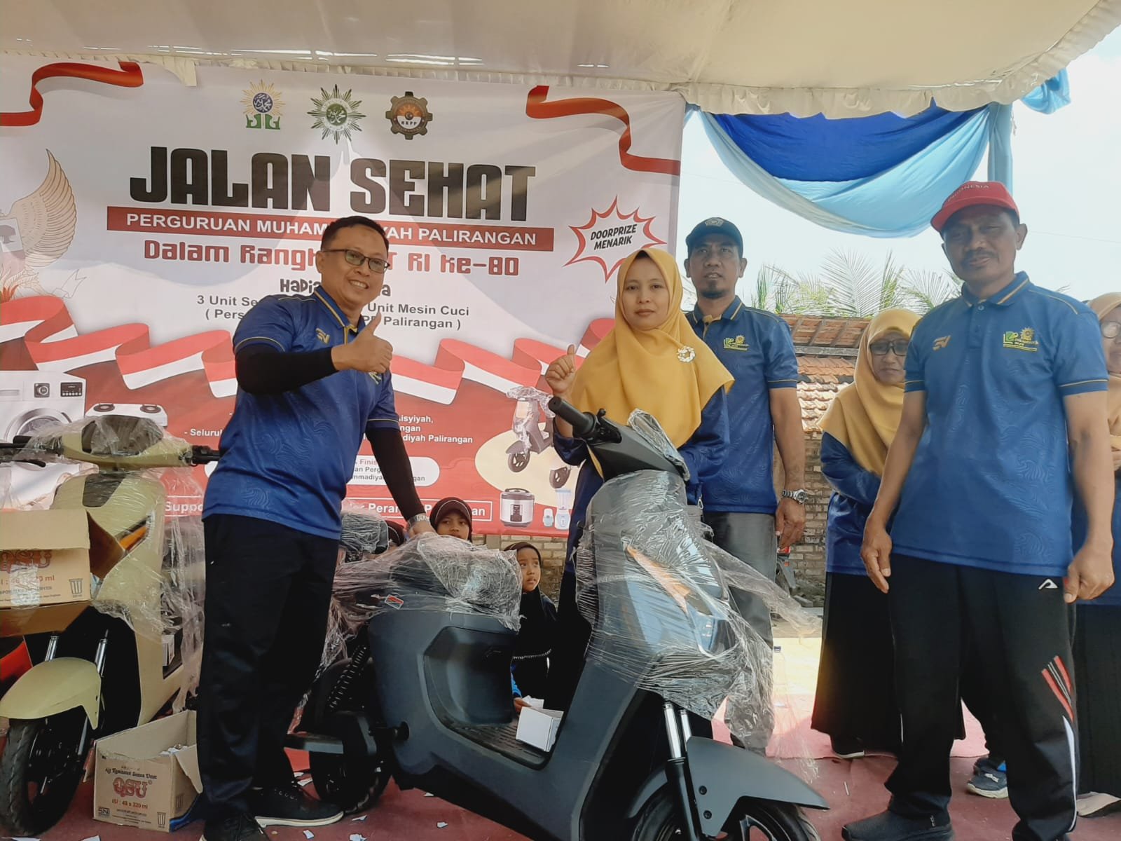 Menilik Keseruan Jalan Sehat PRM Palirangan Solokuro Lamongan