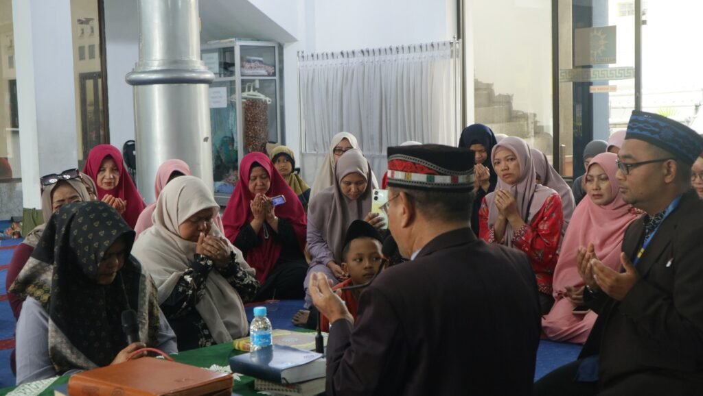 Mantap Jadi Mualaf di Ulang Tahun Anak, Kisah Haru Wali Murid SD Mumtas