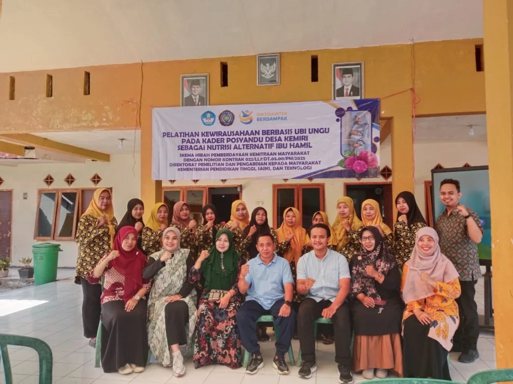 Ubi Ungu Penyelamat Ibu Hamil, PKM Unmuh Jember Latih Kader Posyandu Desa Kemiri