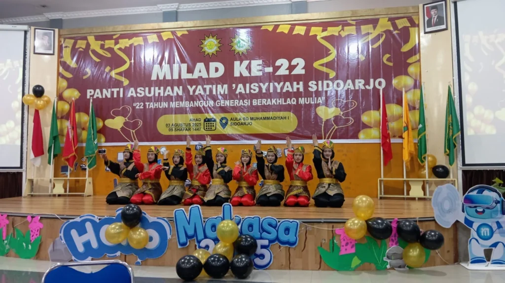 Tari Saman Semarakkan Milad ke-22 Panti Asuhan Yatim Putri Aisyiyah Celep Sidoarjo