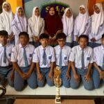 Meski Lawan Lebih Tangguh, PASMUVEN Raih Juara 3 di LKBB Step of Honor UNESA 2025