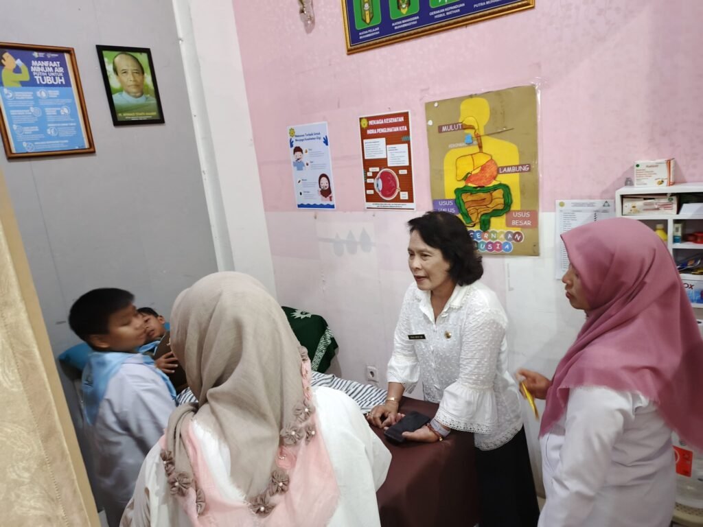 Ikuti Lomba Sekolah Sehat, UKS SD Muhammadiyah 1 Driyorejo Hadirkan Dokter Kecil