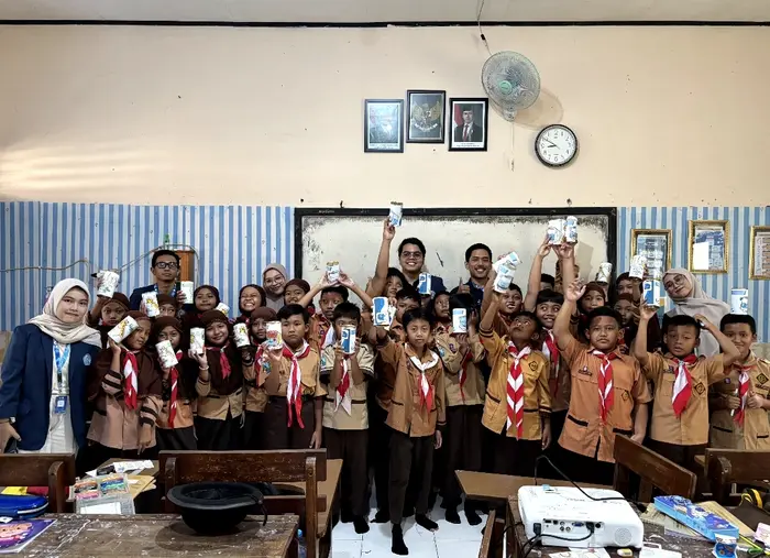 Mahasiswa Akuntansi KKN 30 UMG Kenalkan Pentingnya Menabung Sejak Dini