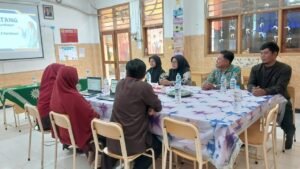 Gali sistem kelas talent hingga manajemen SDM, SMP At Tarbiyah studi banding ke Spemgalas (2). (Istimewa/PWMU.CO)