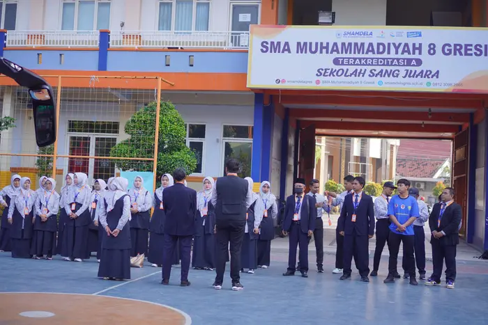 Bersiap Laksanakan Studi Tiru, Guru SMAMDELA Gelar Apel Pagi
