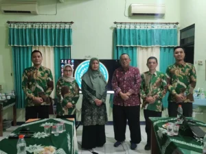 Dosen Umsida Perkenalkan SFMS untuk Meningkatkan Efektivitas Administrasi di ITBAD Lamongan