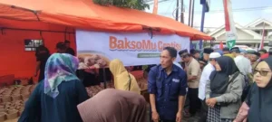 1000 BaksoMu Gratis! Milad ke-23 Lazismu Blitar Bikin Jamaah Tersenyum di Masjid Nurul Iman
