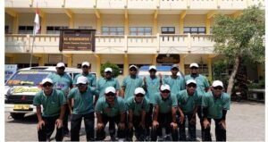 Gerak jalan kemerdekaan, guru-guru mamsaka meriahkan HUT RI ke-80 (2). (Istimewa/PWMU.CO)