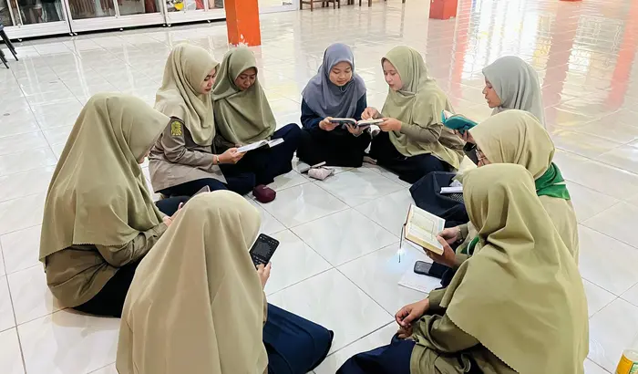 Ngaji Bareng di SD Mugres: Menumbuhkan Semangat Ibadah dan Kebersamaan