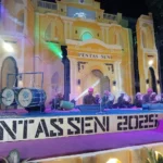 Tak Mau Dilupakan, Pensi Al-Ishlah 2025 Dibuka dengan Tampilkan Musik Jidor Santri