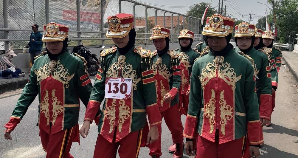 Regu SPEMIA Curi Perhatian Juri Lomba Gerak Jalan Se-Kecamatan Driyorejo