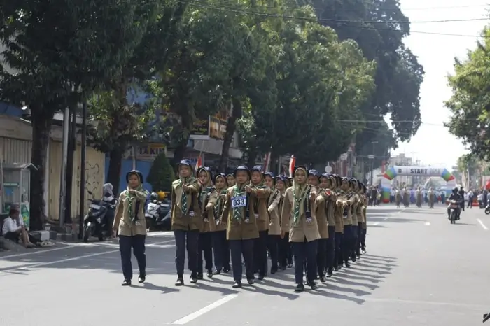 Seragam Hizbul Wathan Jadi Sorotan, Pleton Putri SMK Muhammadiyah 1 Blitar Tampil Penuh Wibawa