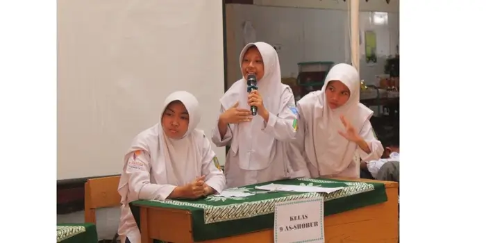 SMP Muhammadiyah 7 Surabaya Gelar Lomba Agustusan, Terinspirasi dari Sifat Profetik Rasulullah